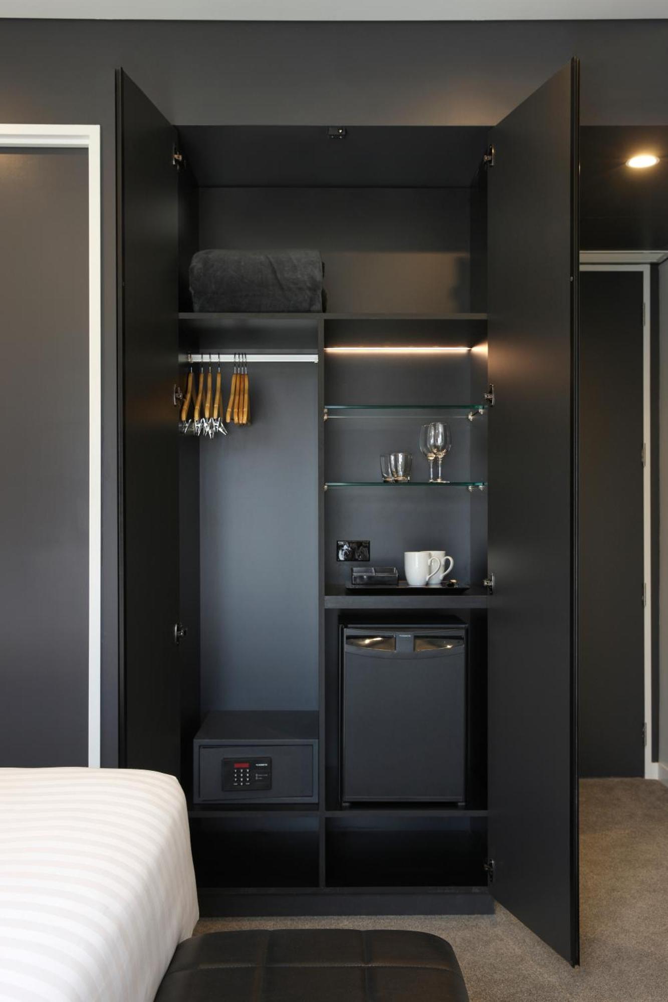 Travelodge Hotel Auckland Wynyard Quarter Екстериор снимка