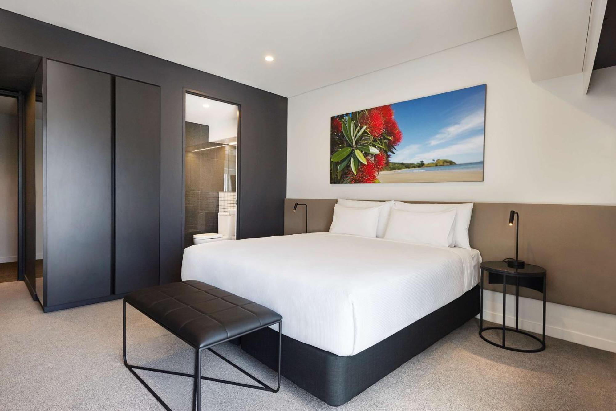 Travelodge Hotel Auckland Wynyard Quarter Стая снимка