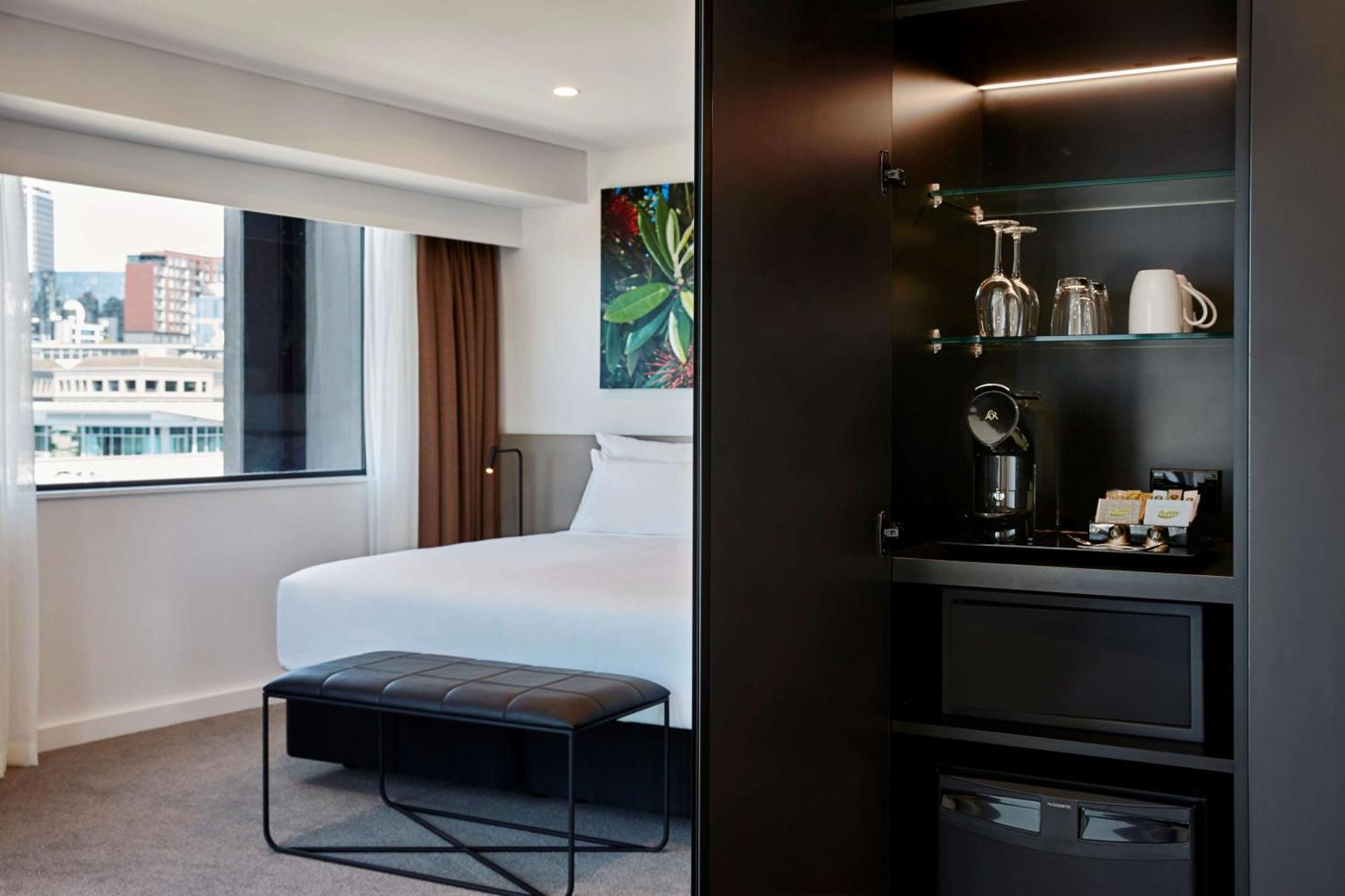 Travelodge Hotel Auckland Wynyard Quarter Стая снимка